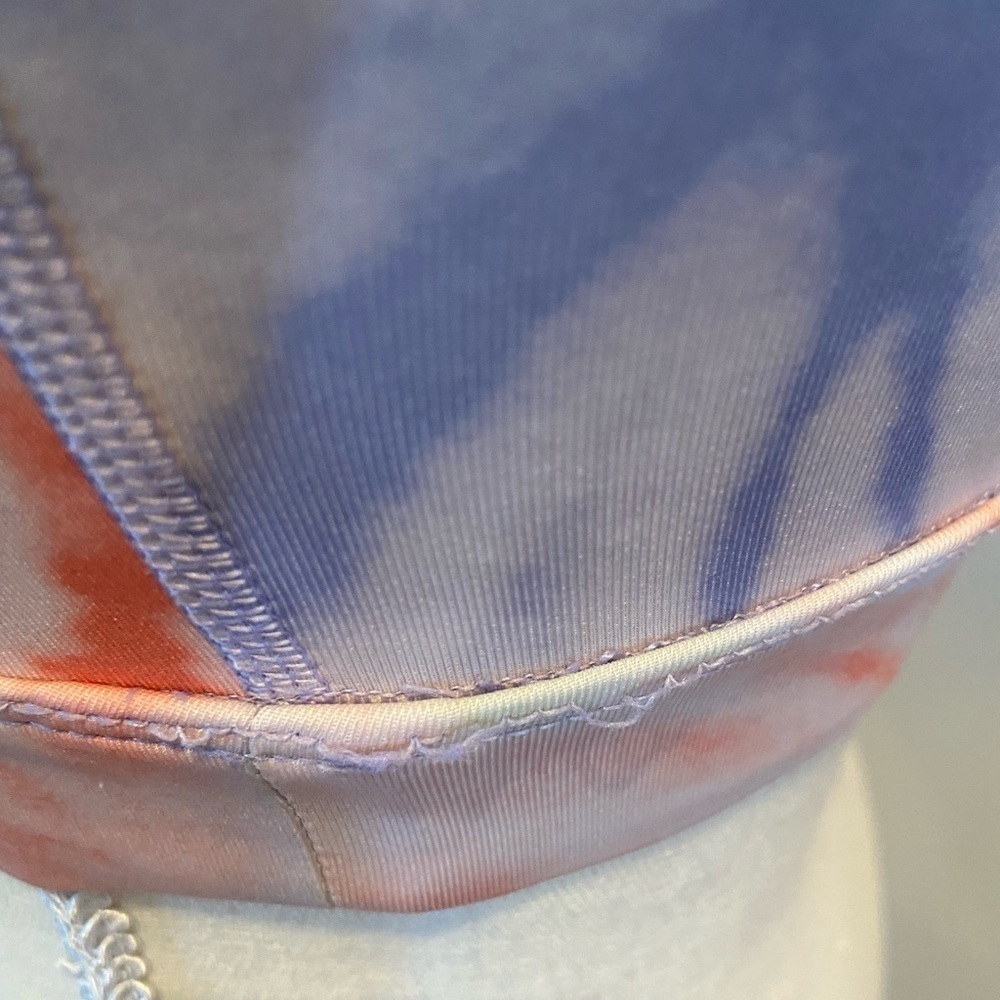 Nike Dry Fit Sports Bra - Picture 8 of 8